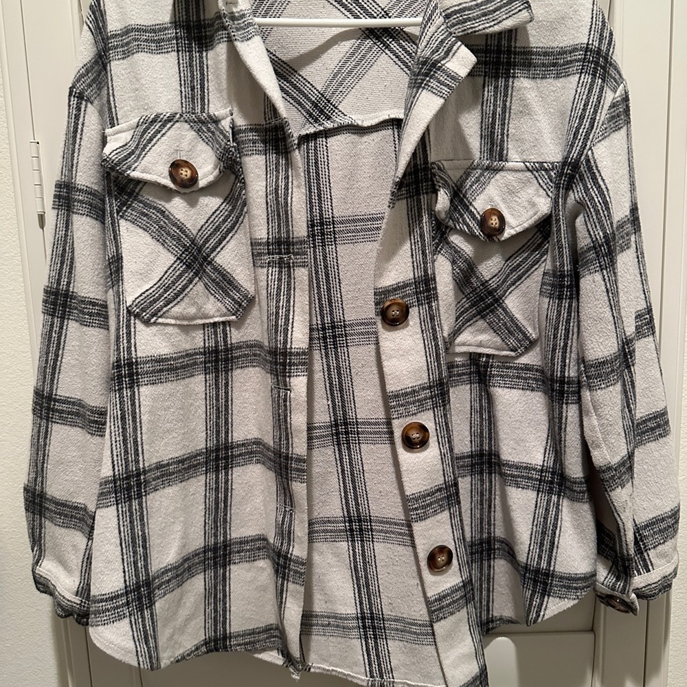 Women’s flannel shacket